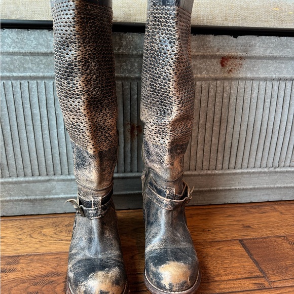 SOLD - Picture 2 of 9